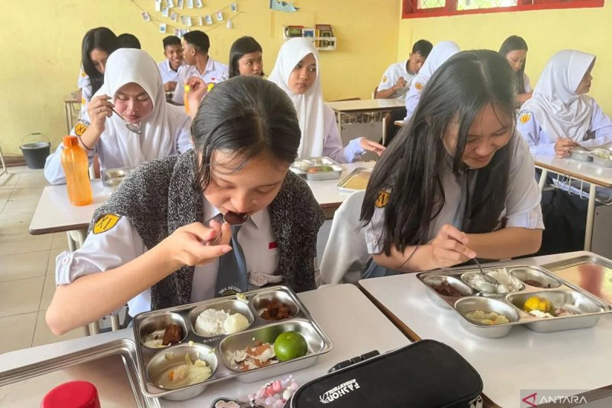 Waka BGN Sidak Pelaksanaan MBG di Sejumlah Sekolah dan SPPG usai Libur Sekolah, Begini Hasilnya
