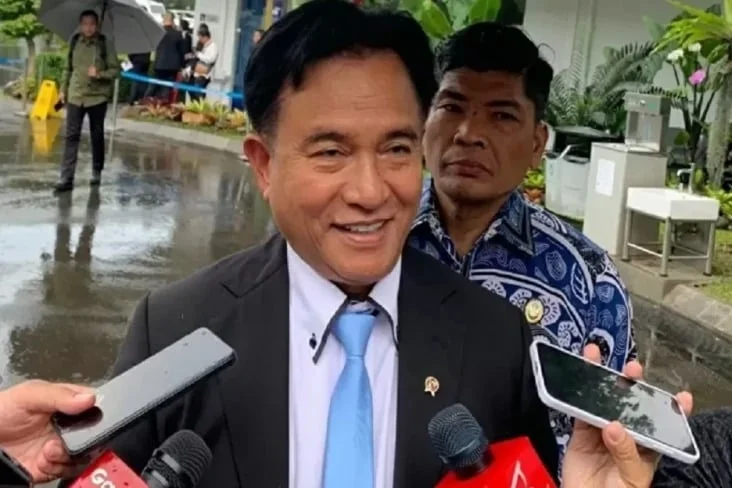 Yusril Ingatkan Kejagung Profesional dan Transparan dalam Penanganan Kasus Febrie Adriansyah