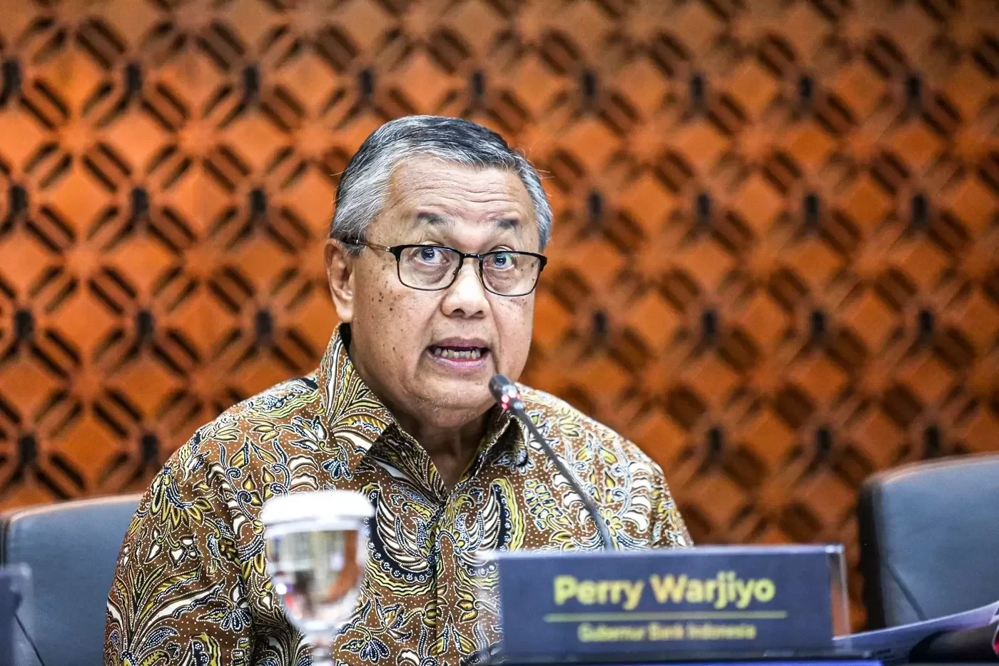 Arbitrase Diplomasi Pasar Pasca-Mundurnya Perry Warjiyo
