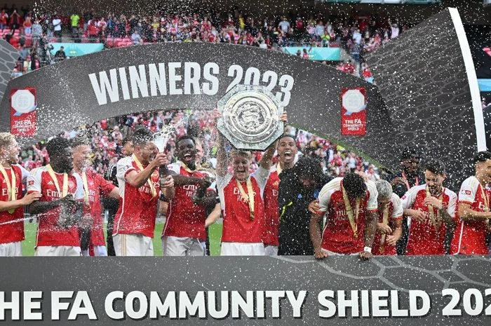 Arsenal Juara Community Shield Usai Hancurkan Manchester City 3-0