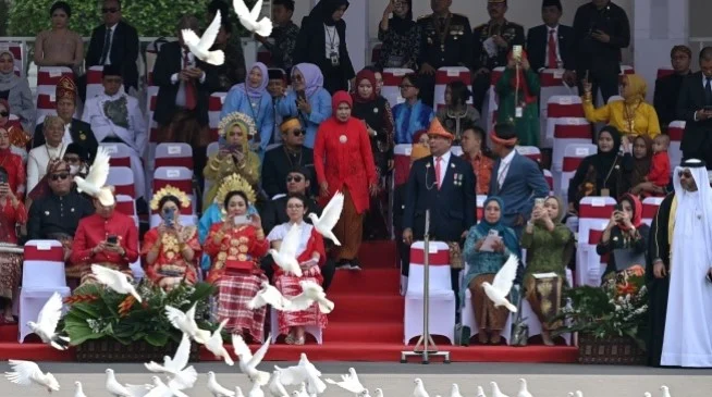 Bangga hingga Merinding, Kesan Warga Saat Rayakan Kemerdekaan di Istana