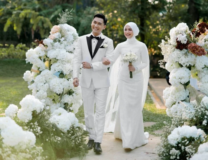 Dea Annisa Ungkap Alasan Pakai Hijab saat Akad Nikah, Jawabannya Bikin Haru