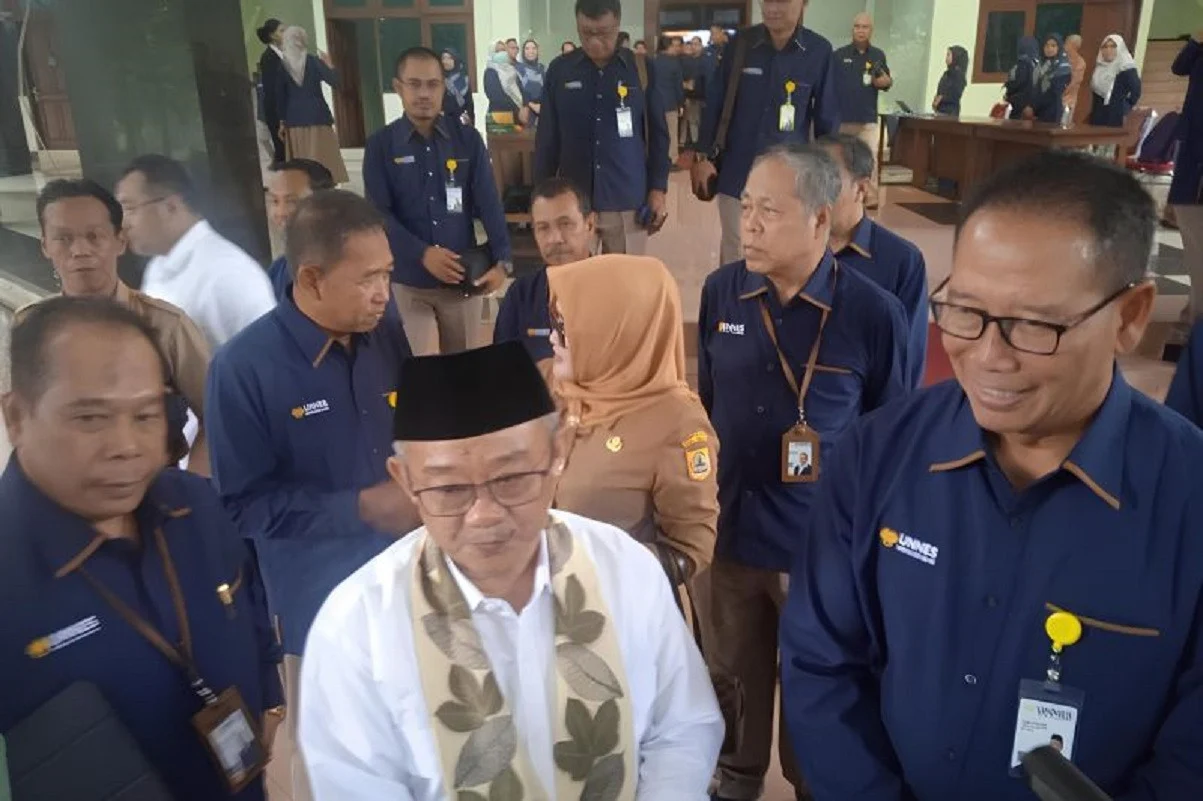 Distribusi Guru Belum Merata, Wakil Ketua DPR Soroti Kebutuhan Penguatan Ekosistem Pendidikan