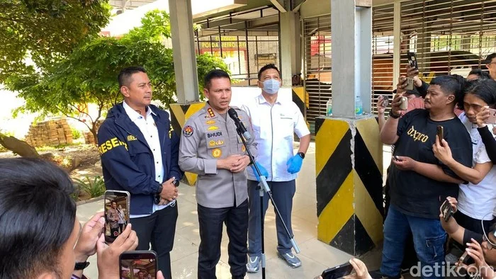 Eks Pimpinan PPATK Sebut Penelusuran LHKPN Febrie Adriansyah Bisa Ungkap Temuan Emas 74 Kg
