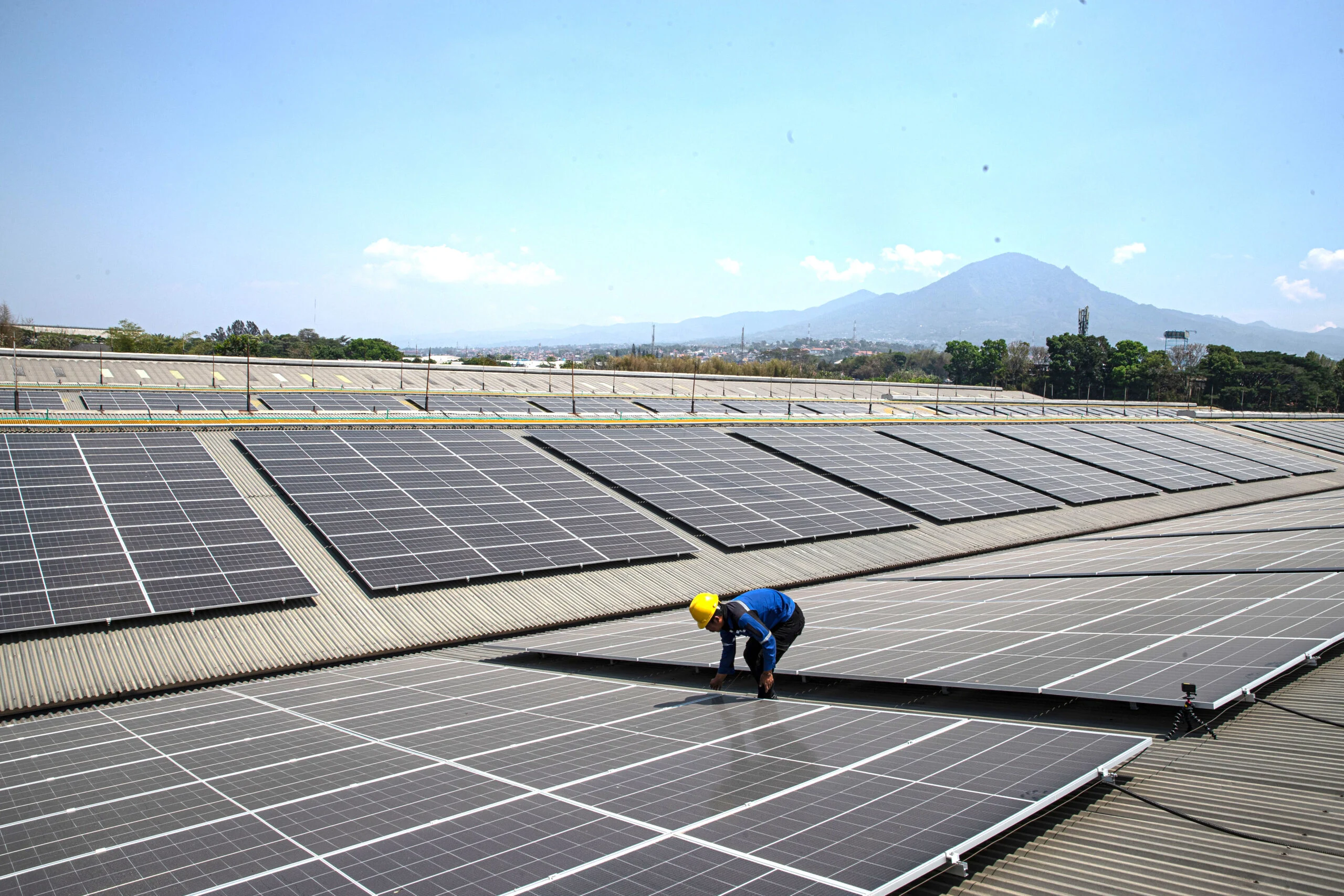 Indosolar 2026 Dorong Penguatan Ekosistem Energi Surya Indonesia