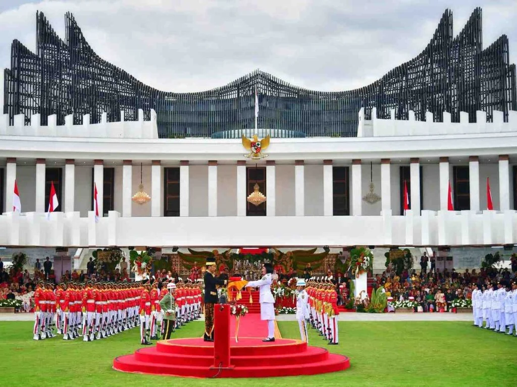 Istana Berterima Kasih atas Partisipasi Ribuan Warga dalam Upacara dengan Antusias