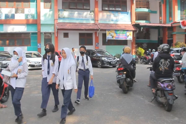 Kabut Asap Memperparah, Sekolah di Pontianak Beralih ke Pembelajaran Daring