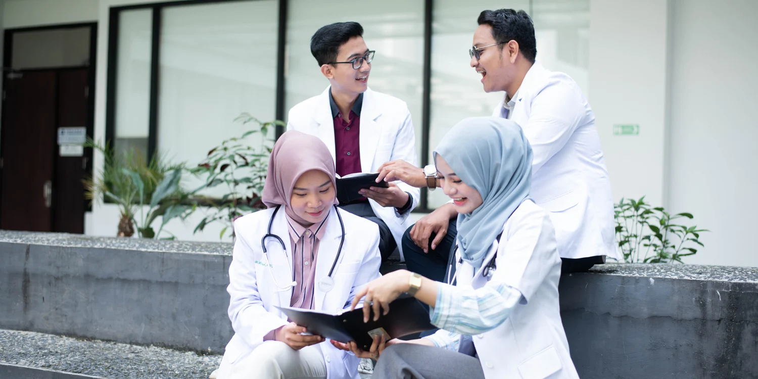 Pakai Metode Bilogis, 28 Dokter Mesir dan Mahasiswa Kedokteran Indonesia Dilatih Penanganan Korban Perang Gaza
