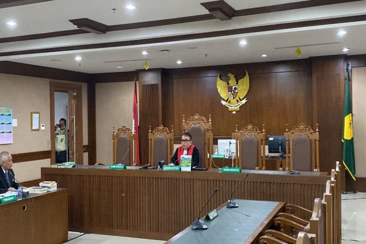 PN Jakpus Tunda Sidang Praperadilan Eks Wakil Ketua BGN Lodewyk Pusung