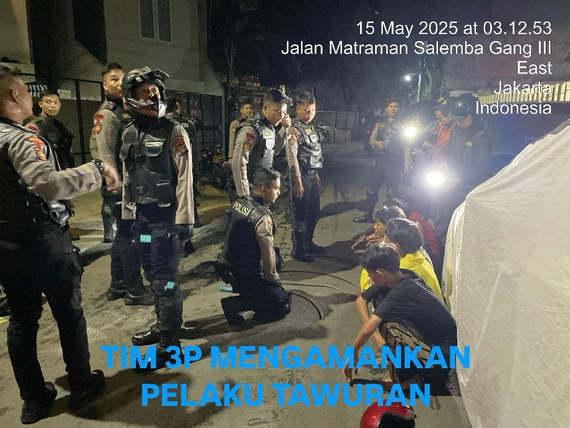 Polisi Amankan Tiga Pemuda Terdakwa Tawuran di Jakarta Timur