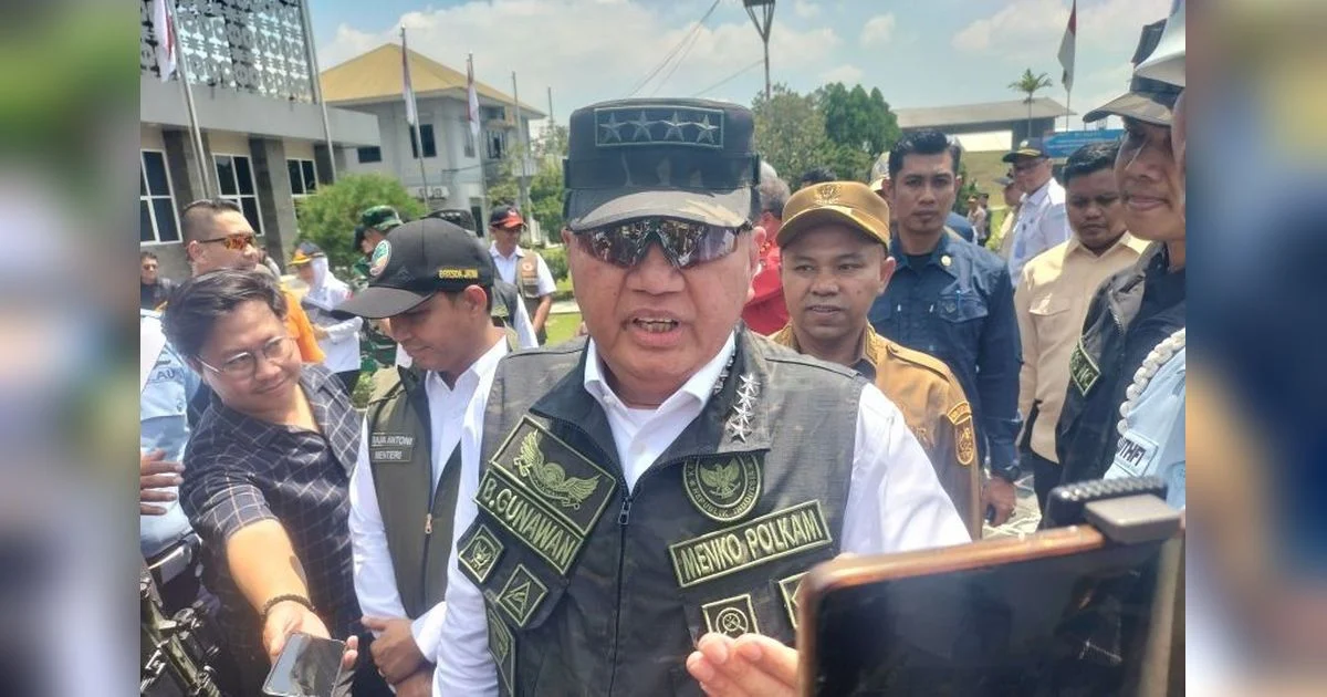 Prabowo Desak Polisi Tegas Korporasi Penyebab Karhutla