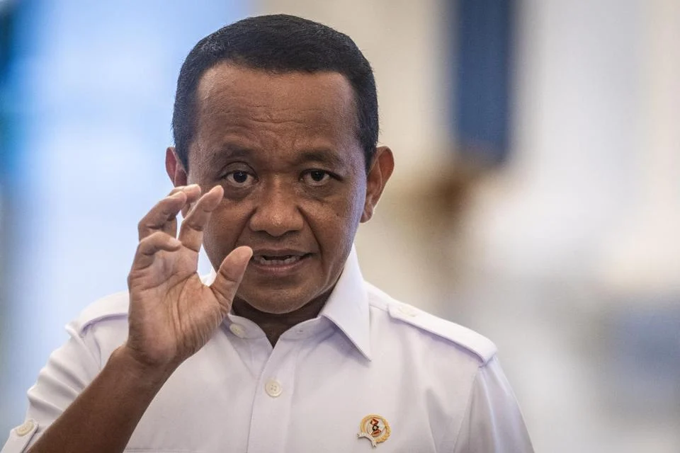 Prabowo Instruksikan Bahlil Atasi Pemadaman Listrik dan Stabilkan Harga BBM