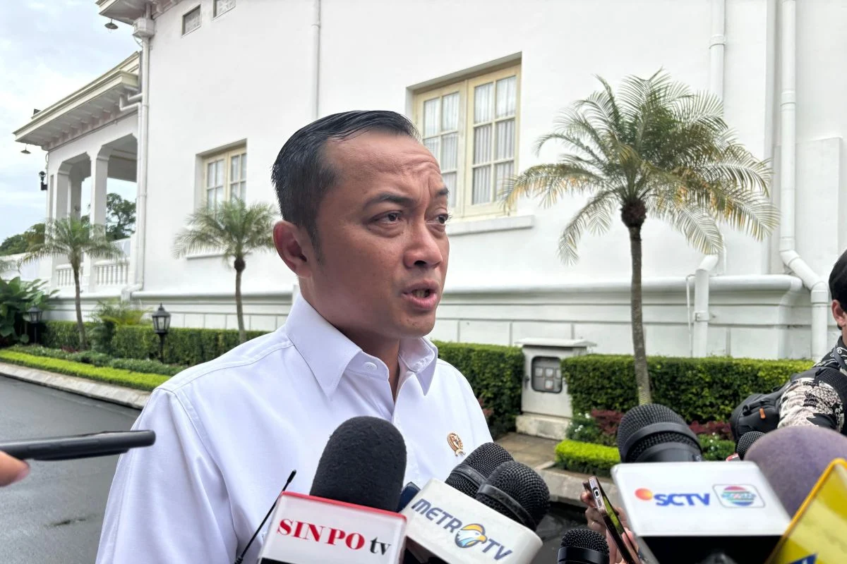 Presiden Prabowo Bawa Terobosan Baru Atasi Karhutla dengan Tepung 'Ubi Bombing', Ini Alasannya