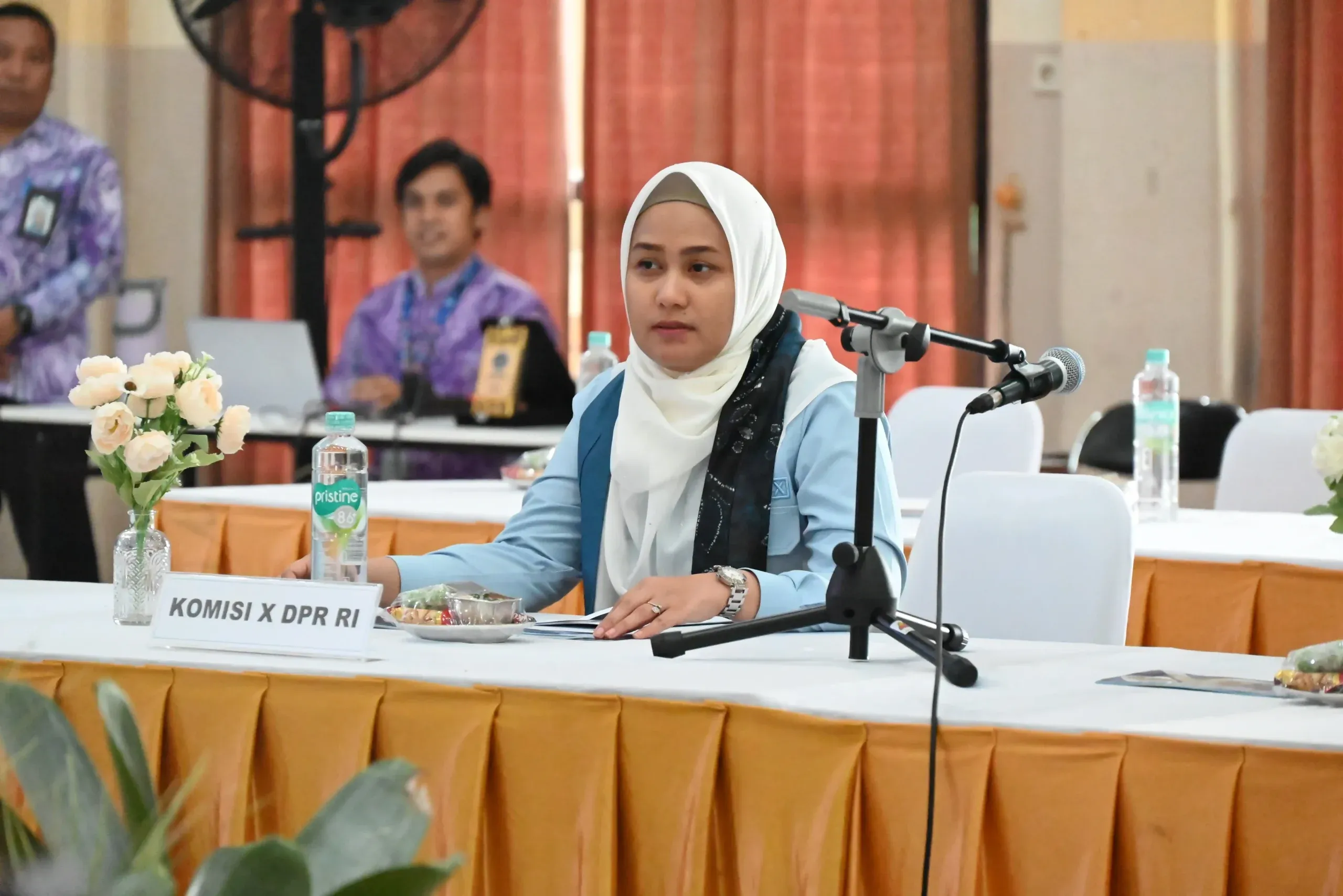 RUU Sisdiknas Baru Dorong Kesetaraan Sekolah Negeri, Swasta, hingga Pesantren
