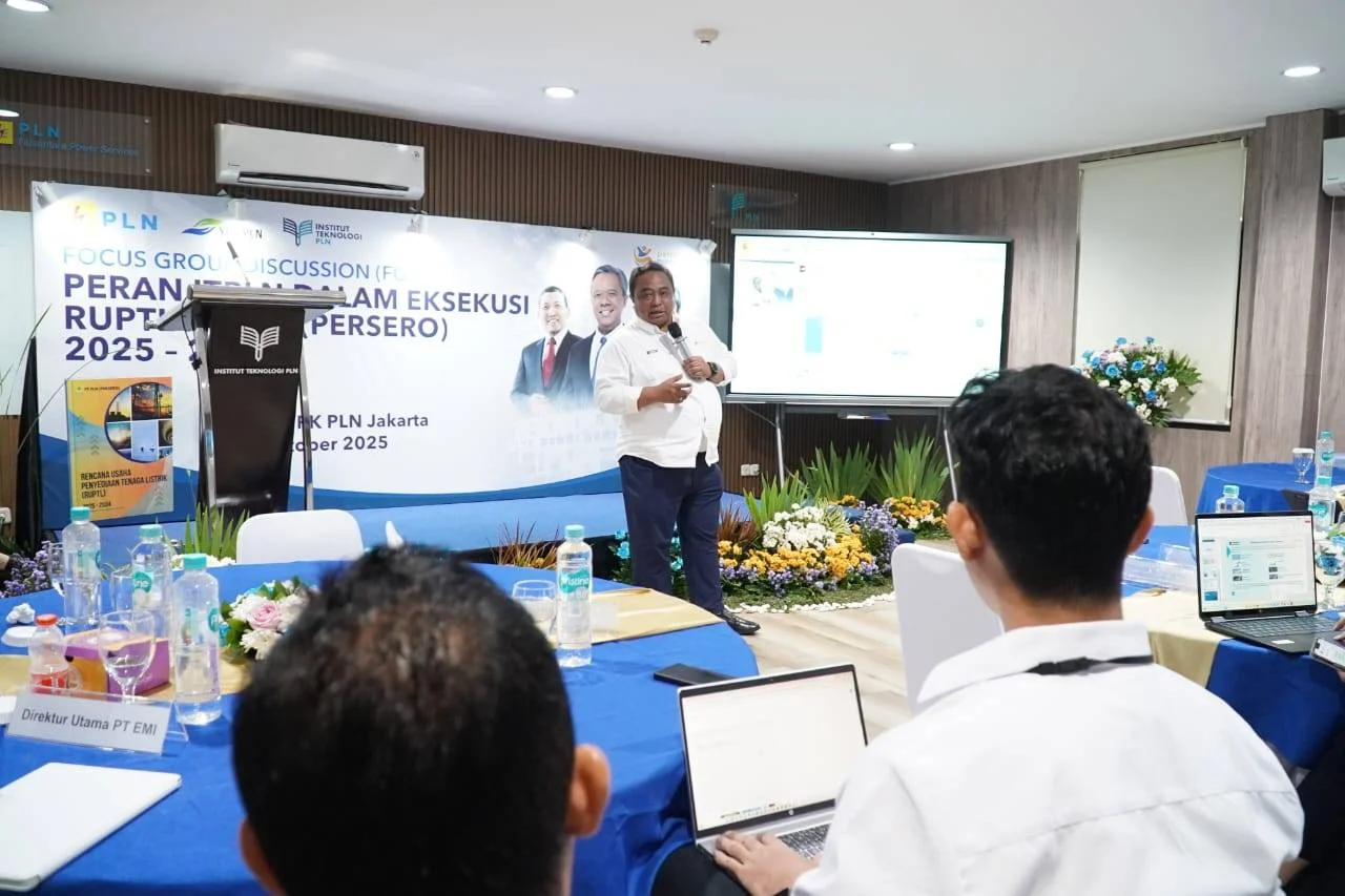 Siapkan SDM Untuk Transisi Energi, PLN dan IT PLN Beri Pelatihan Energi Terbarukan Bagi Siswa SMA